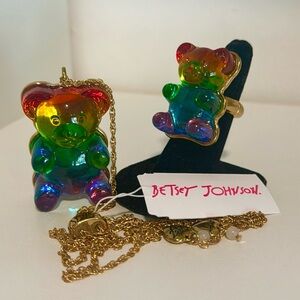 New RARE Betsey Johnson Rainbow Gummy Bear Necklace & Ring Set